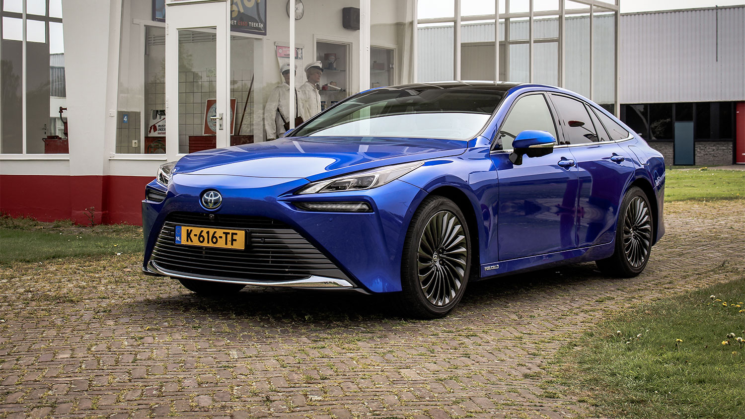 Toyota Mirai FCV, de auto van de toekomst dichtbij | Autotest