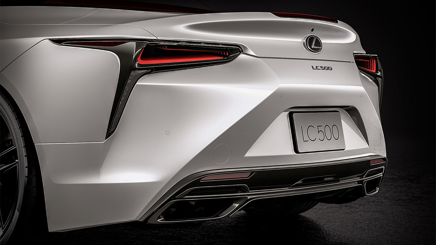 De Lexus LC500 blijft nog leverbaar met dikke V8!