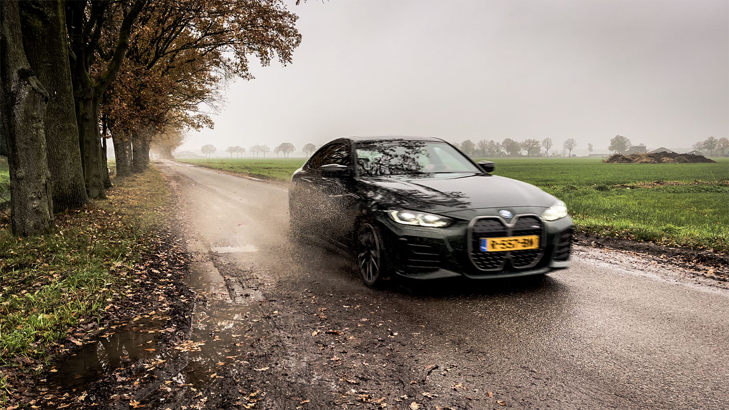 BMW I4 M50, GENIETEN VAN ELEKTRO POWER | AUTOTEST