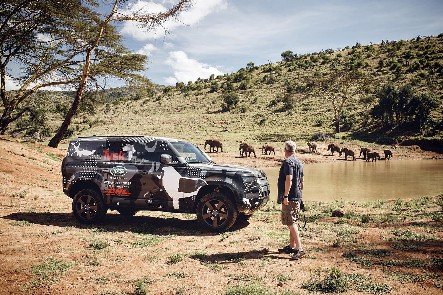 de-nieuwe-land-rover-defender-en-david-yarrow-een-unieke-samenwerking-main