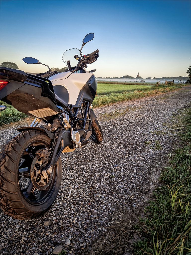 EEN WEEK LANG OP DE ZERO DSR/X | MOTORTEST