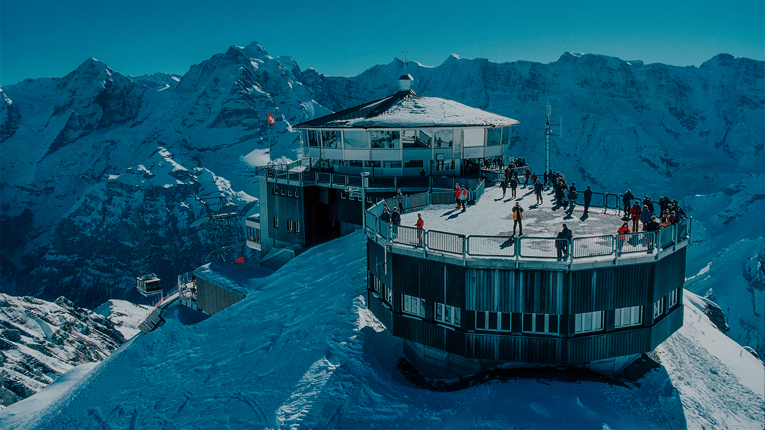 james bond winter
