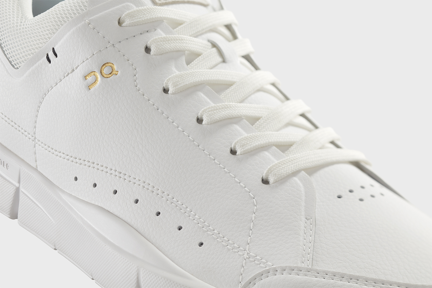 Roger Federer en On lanceren een zeer technische sneaker