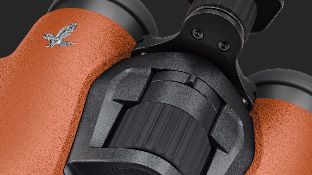 Verrekijker met een vlammetje: Swarovski Optik’s nieuwste statement