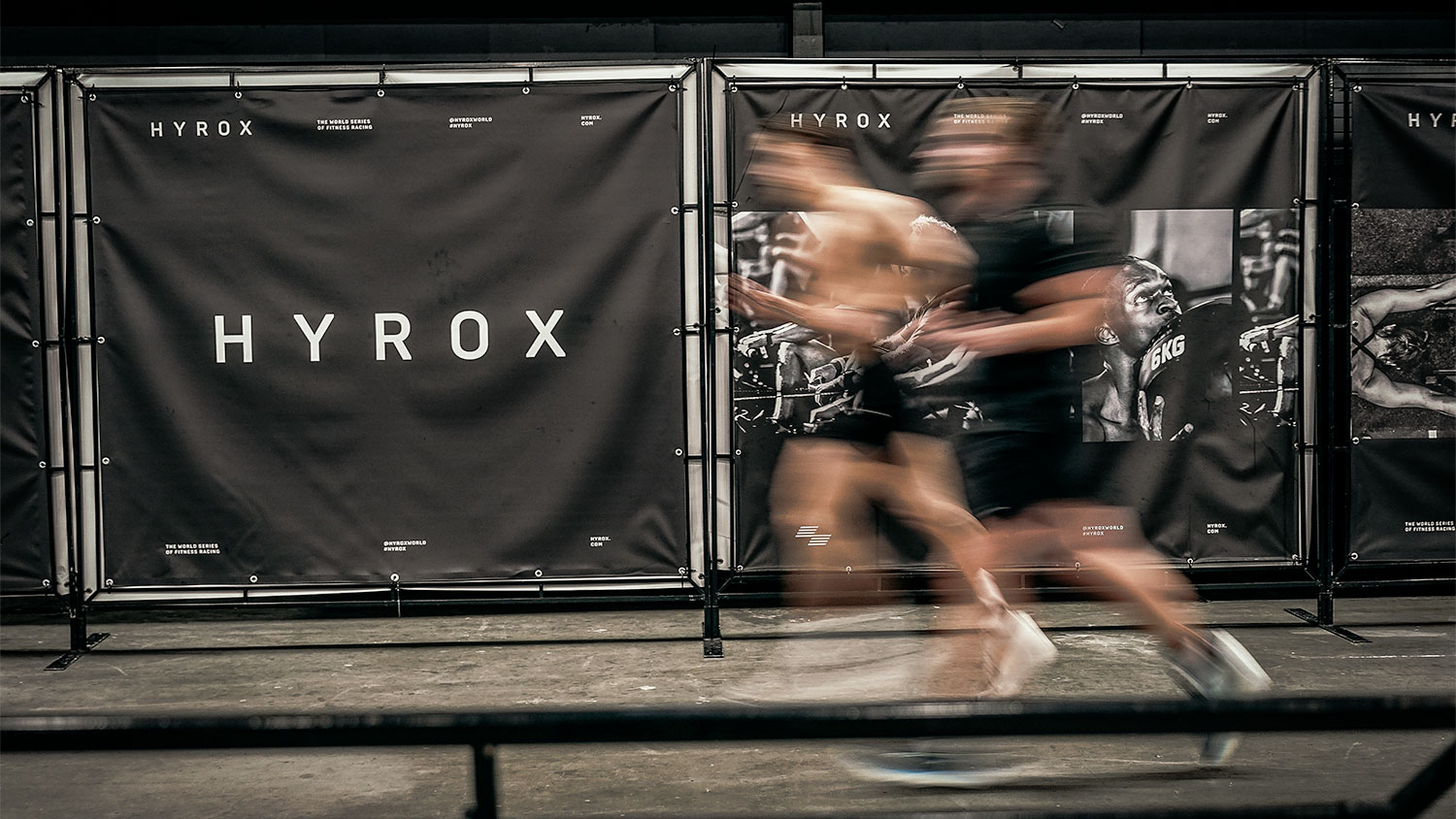 Van box naar finishlijn: HYROX hardloopschema voor CrossFitters