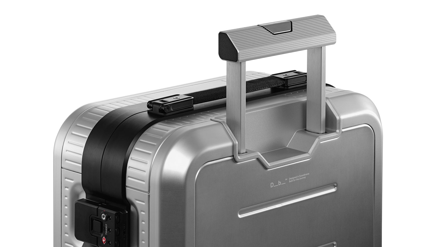 The luggage as a statement: why aluminium finally matters
