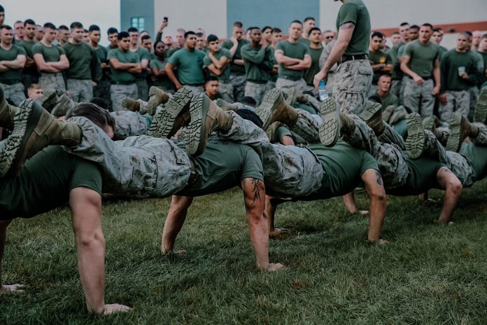 Train als een militair met deze Zero-Gear Military Workout