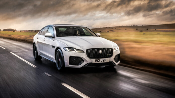 De Jaguar XF, de Britse Saloon met sportieve inborst