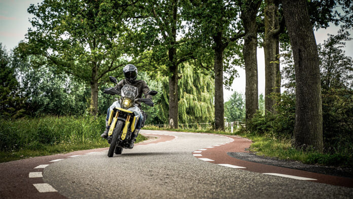 Een weekend toeren met de Suzuki V-Strom 800DE | Motortest